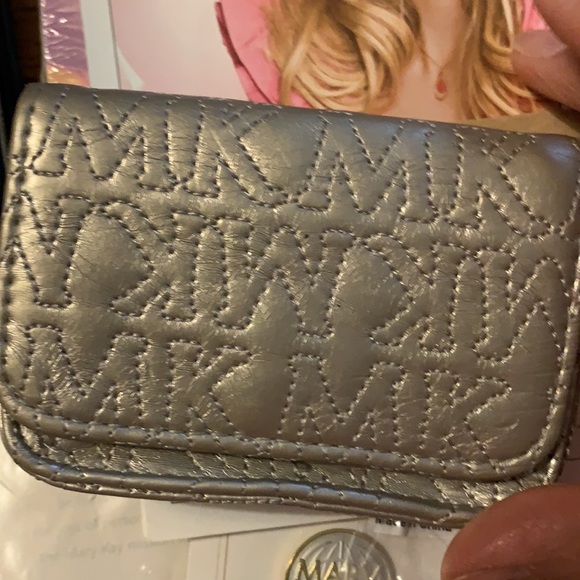 Mary Kay supplies - Picture 8 of 11